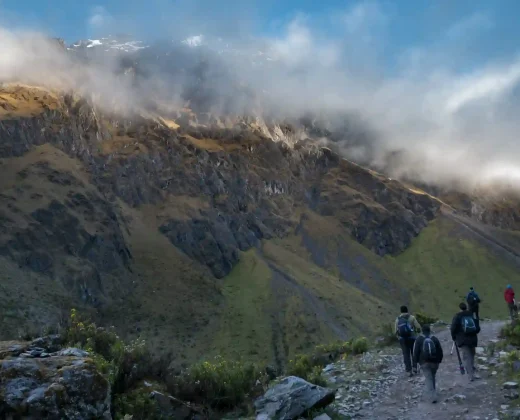 Nueva Ruta Salkantay + Machu Picchu en coche, 4 días