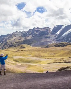 Excursión a la Montaña Arcoíris en quad (1 día)