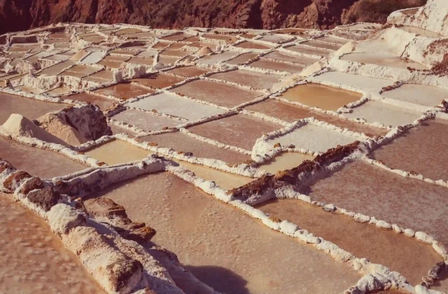 Maras Salt Mines 28